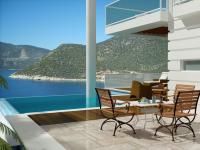 Villa Azura